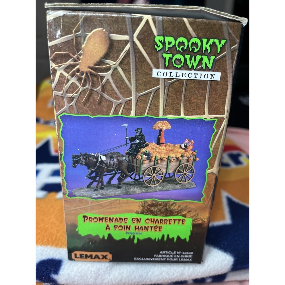 Lemax Spooky Town Collection Haunted Hayride 2005 Set - Picture 2 of 3